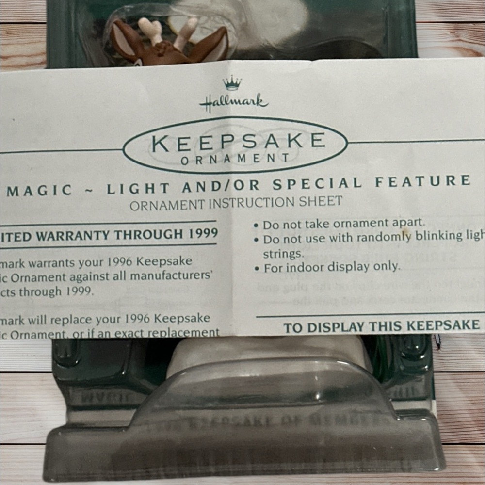 Rudolf The Red Nosed Reindeer 1996 Hallmark Keepsake Collector Club Ornament. - Picture 8 of 9
